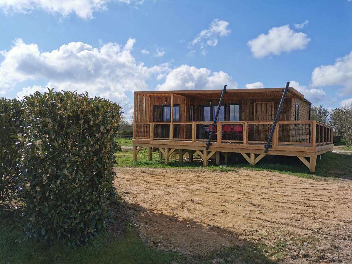 Le Village de Cottages - Le Pôle du Cheval et de l'Âne Lignières Exterior foto