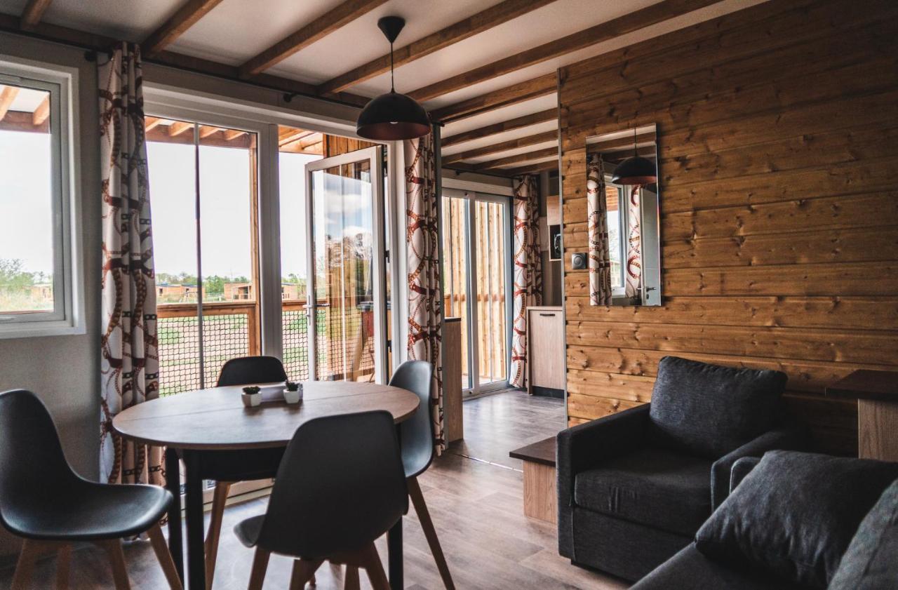 Le Village de Cottages - Le Pôle du Cheval et de l'Âne Lignières Exterior foto