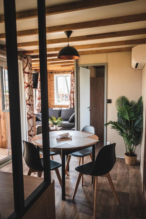 Le Village de Cottages - Le Pôle du Cheval et de l'Âne Lignières Exterior foto